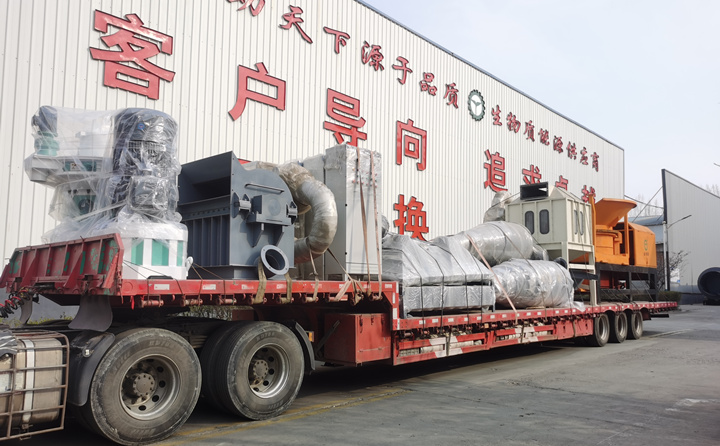 由于山東顆粒機質量與價格并存，在市場的所占比例越來越大，越來越多的客戶選擇與山東顆粒機廠家合作，購買鋸末顆粒機、破碎機、粉碎機等設備。