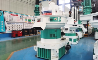 看這里！鋸末顆粒機粉料多的原因及改進方法！